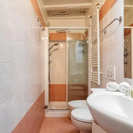 Luvi - Garibaldi Apartment Milan
